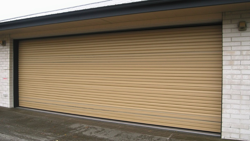 portão de garagem de enrolar
